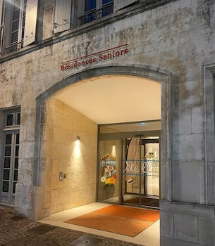 Zenao Appart'hotels Cognac,,3 star