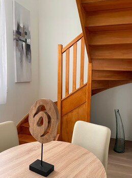 Zenao Appart'hotels Cognac,,3 star