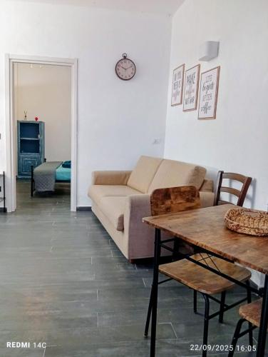 sicily bed house
