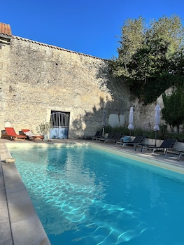 le patio bleu