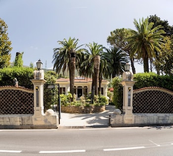 casa rosso le cantine