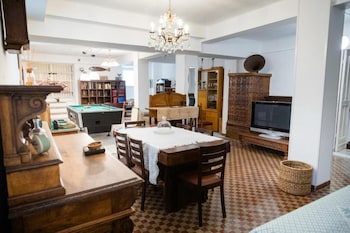 casa rosso le cantine