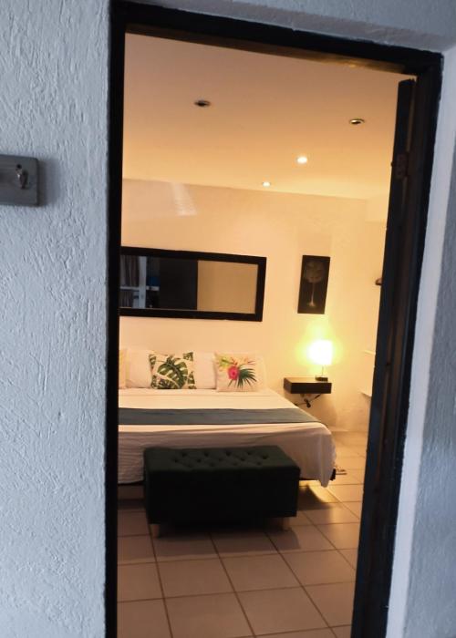 ocean lovers taganga dive centerand hostel