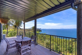 Pukawa Villas (Formerly Oreti Village Resort),,4 star