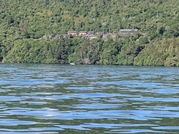 Pukawa Villas (Formerly Oreti Village Resort),,4 star