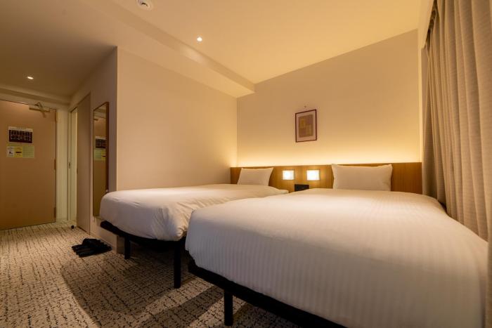 henn na hotel express osaka namba nipponbashi