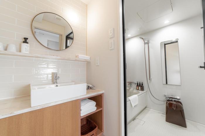 henn na hotel express osaka namba nipponbashi