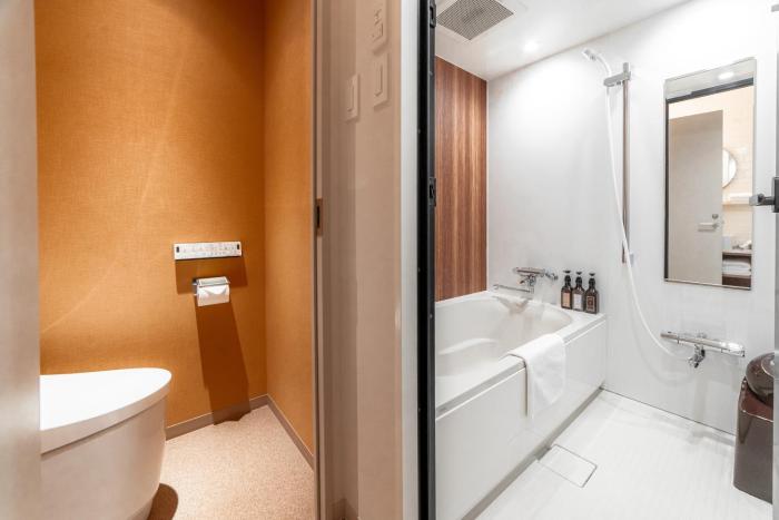 henn na hotel express osaka namba nipponbashi