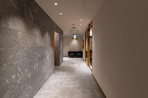 henn na hotel express osaka namba nipponbashi