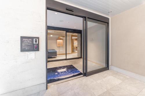 henn na hotel express osaka namba nipponbashi