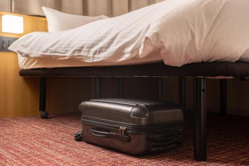 henn na hotel express osaka namba nipponbashi