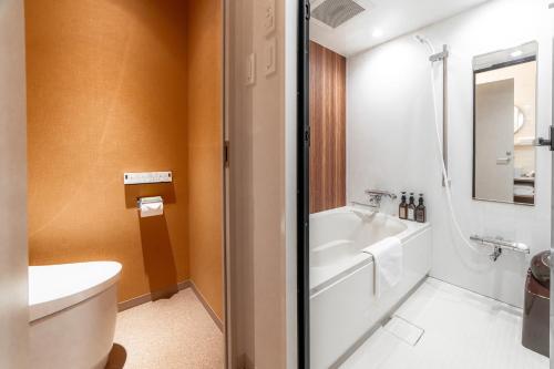 henn na hotel express osaka namba nipponbashi