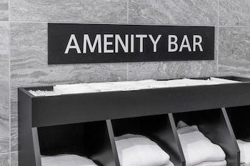 henn na hotel express osaka namba nipponbashi annex