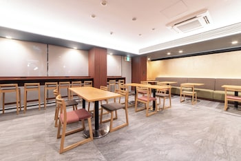 henn na hotel express osaka namba nipponbashi annex