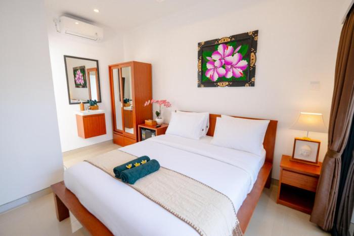 crystal flow guest house and apartment canggu