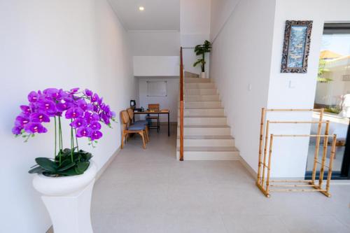 crystal flow guest house and apartment canggu