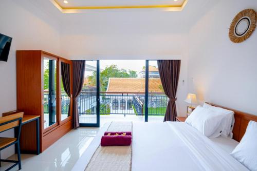 crystal flow guest house and apartment canggu