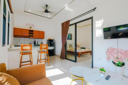 crystal flow guest house and apartment canggu