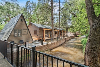 timber lodge cabins 30