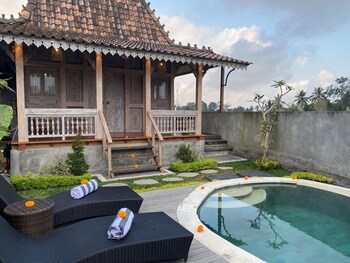 gunung gelagah ubud villas by eps