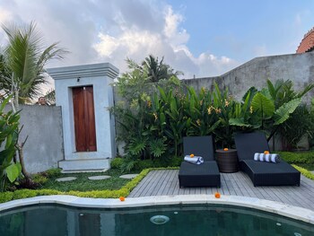 gunung gelagah ubud villas by eps