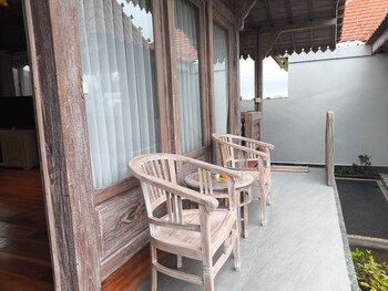 gunung gelagah ubud villas by eps