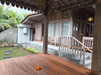gunung gelagah ubud villas by eps