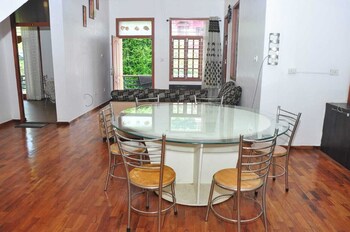 srivari studio apartment