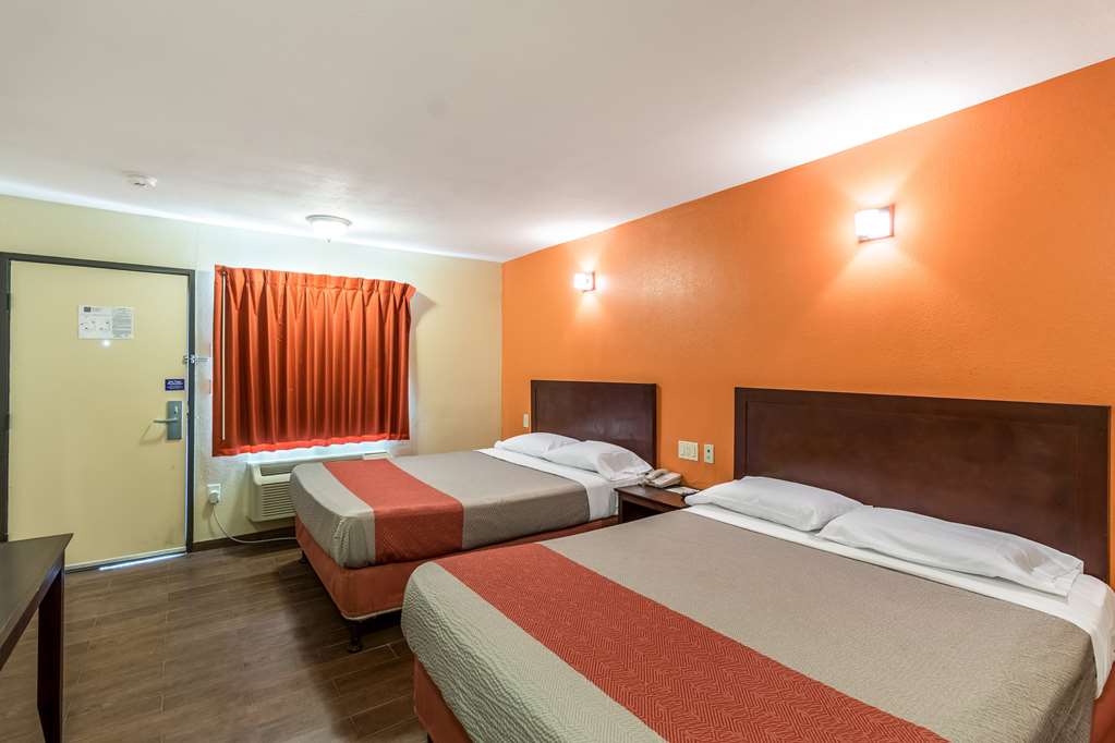 motel 6 blythe ca south
