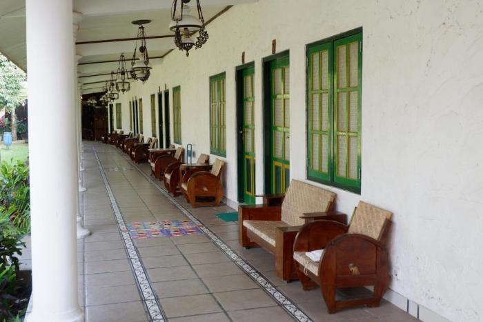 omah kebon guest house