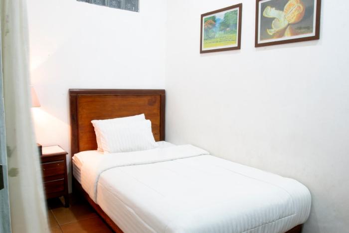 omah kebon guest house