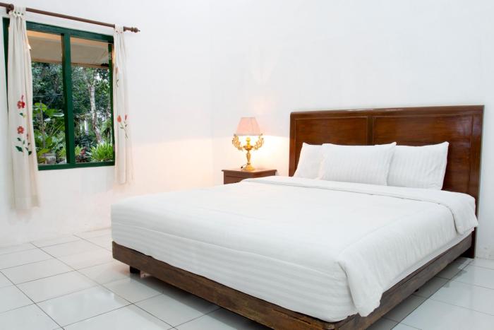omah kebon guest house