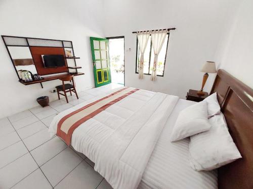 omah kebon guest house