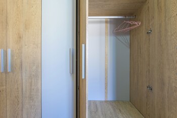 elevate sleek 2 br apt by santa maria jal el dib