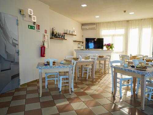 hotel rivabella