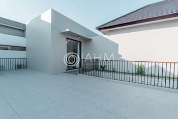 royal villa canggu