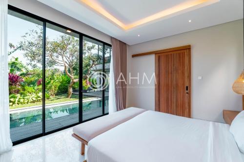 royal villa canggu