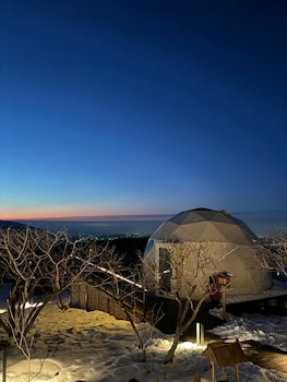 ecohouse glamping by art hotel
