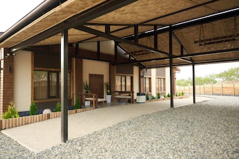 ecohouse glamping by art hotel
