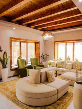 ecohouse glamping by art hotel