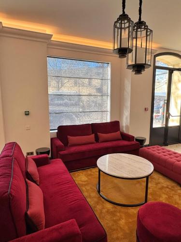 eiffel yard hotel