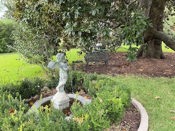 magnolia house bed and breakfast