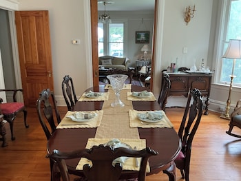 magnolia house bed and breakfast