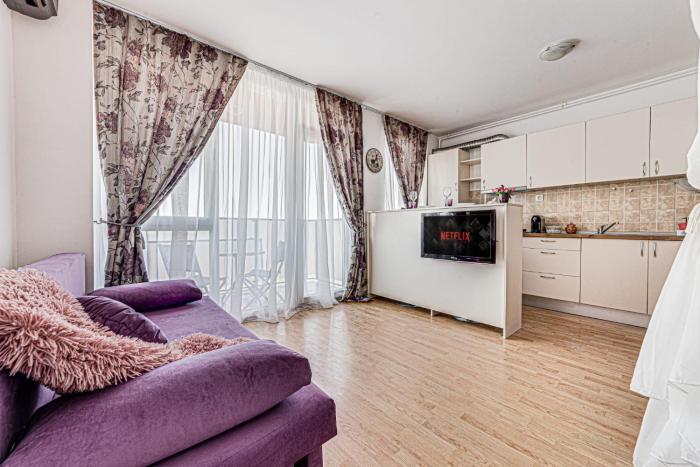 ari ared luxurious apartments