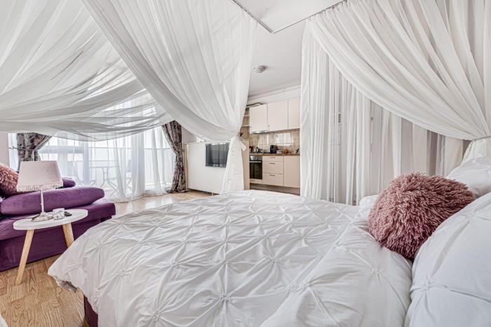 ari ared luxurious apartments