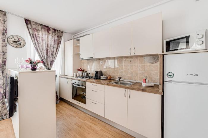 ari ared luxurious apartments