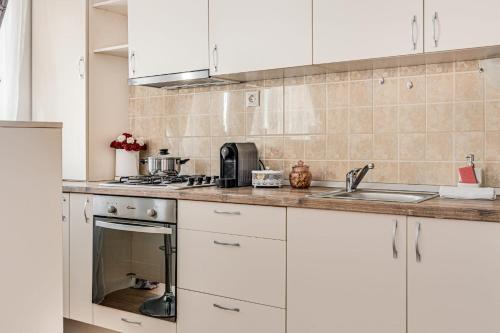 ari ared luxurious apartments