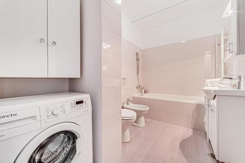 ari ared luxurious apartments