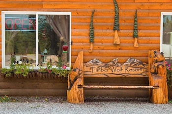 Timber Wolf Resort & Jeep Rentals,,2 star