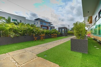 belfast studio blue waters property